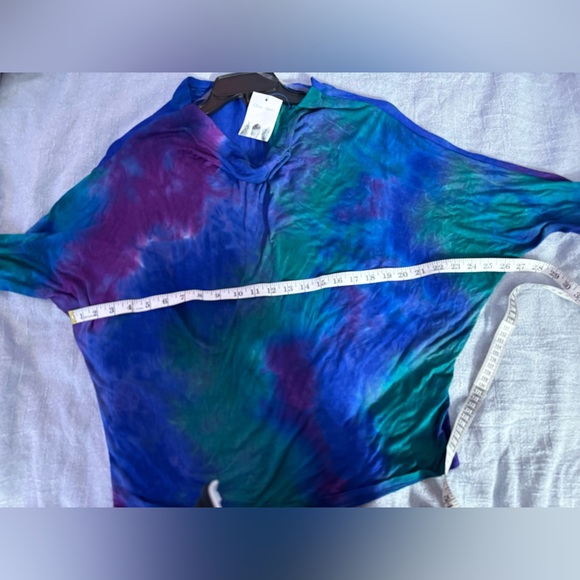 Women’s cowl neck top size large - Picture 3 of 7